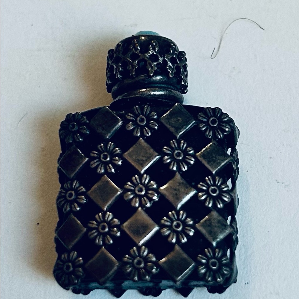 Sterling French perfume bottle/ black amethyst